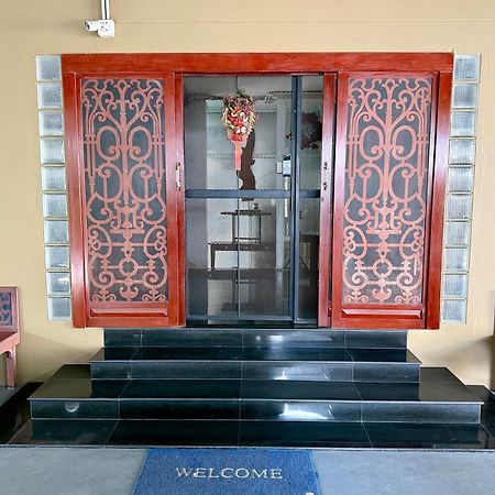 בנגקוק Samsen Suites Spacious 2Br Contemporary Thai Style מראה חיצוני תמונה