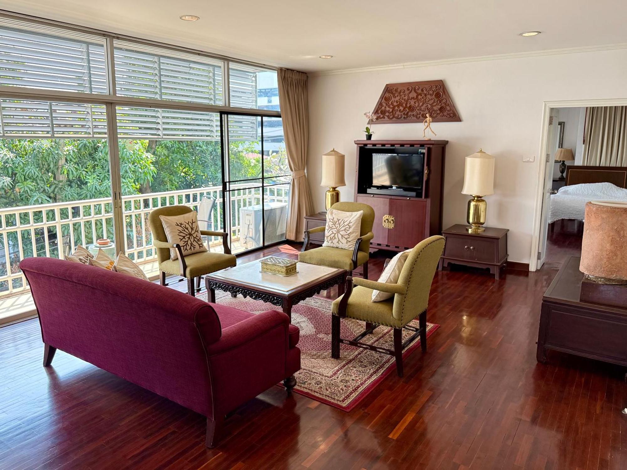 בנגקוק Samsen Suites Spacious 2Br Contemporary Thai Style מראה חיצוני תמונה
