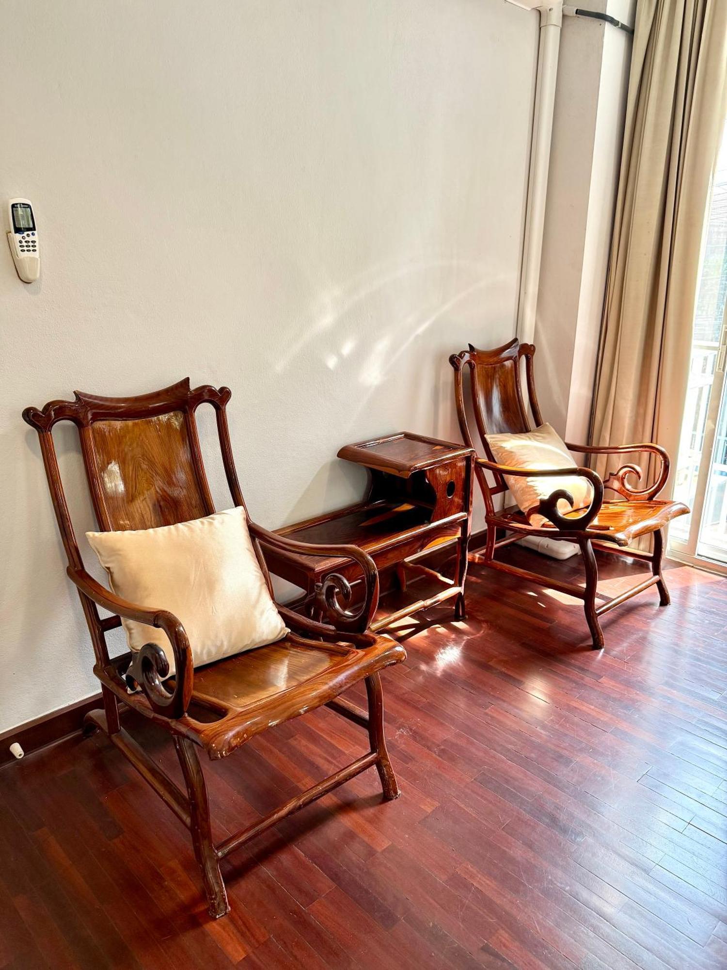 בנגקוק Samsen Suites Spacious 2Br Contemporary Thai Style מראה חיצוני תמונה