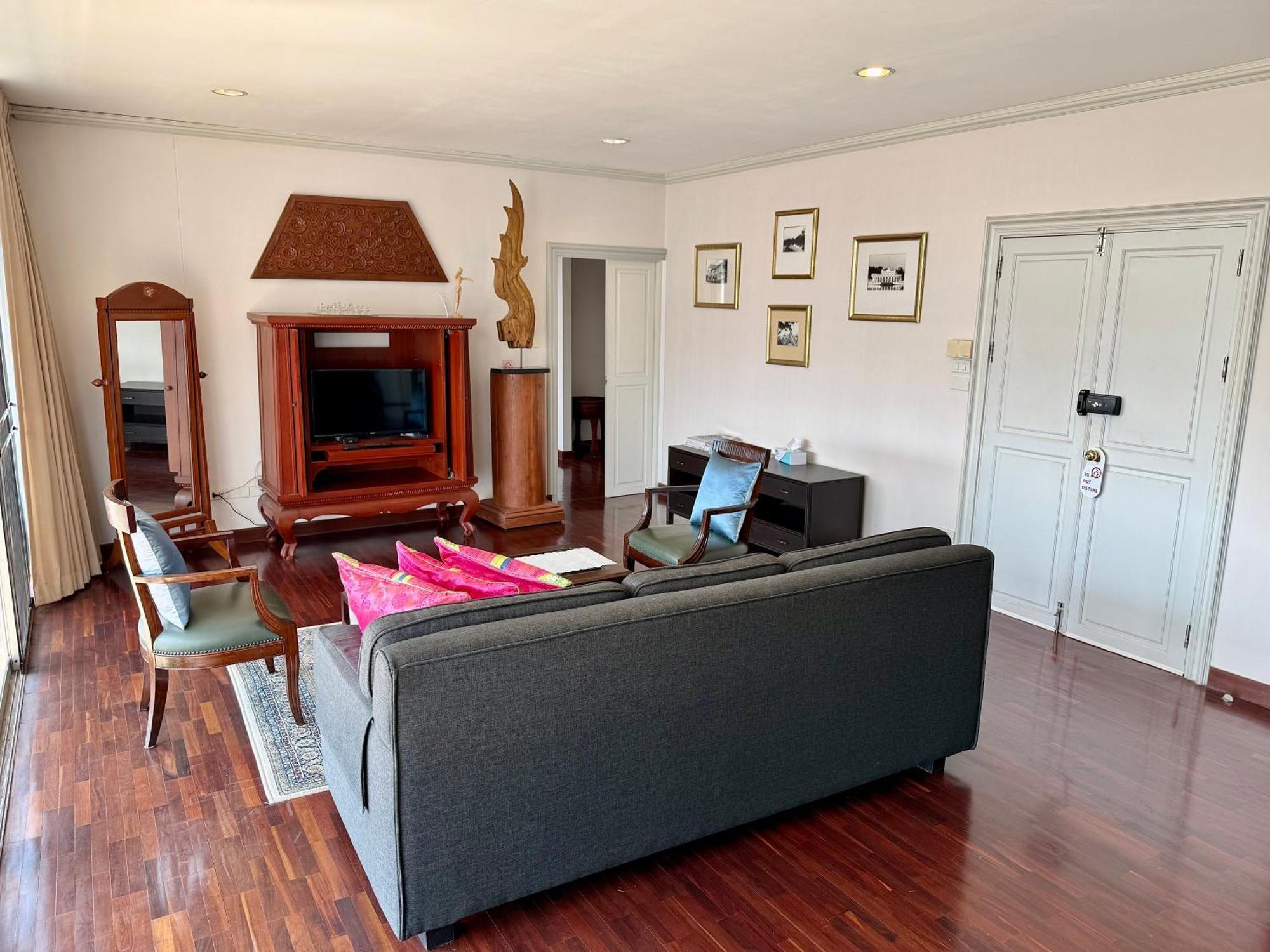 בנגקוק Samsen Suites Spacious 2Br Contemporary Thai Style מראה חיצוני תמונה